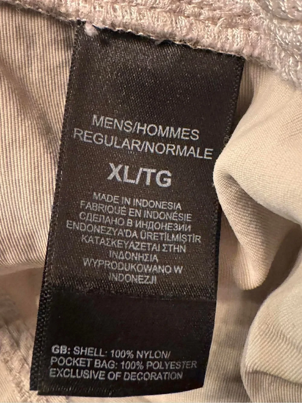 The North Face Cream Cargo Shorts with Integrated Webbing Belt XL